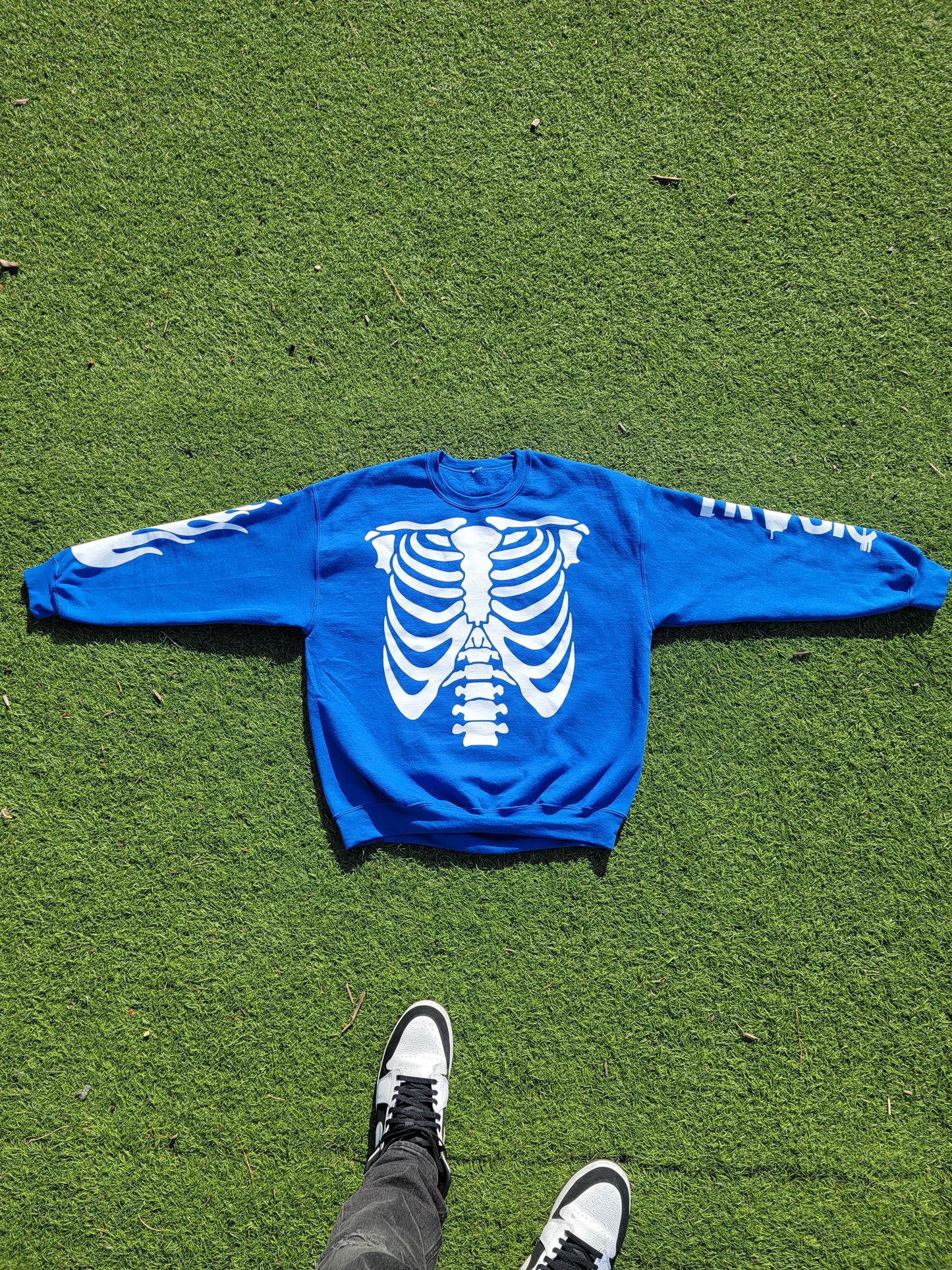 Skeleton crewneck